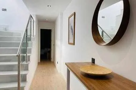 Independencia Ii Wabi * פואנגירולה